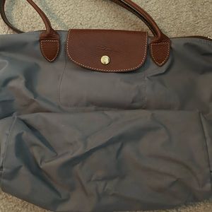 Grey/silver small longchamp